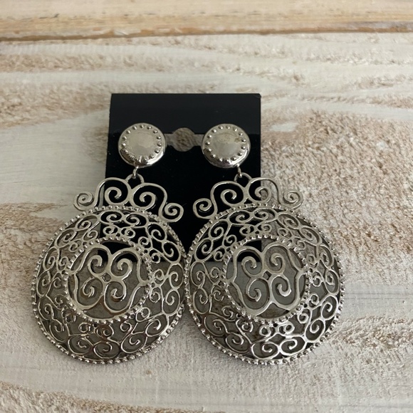 Signed  Stainless Steel  Silver Tone Filigree Dangle Pierced Earrings - Picture 4 of 5